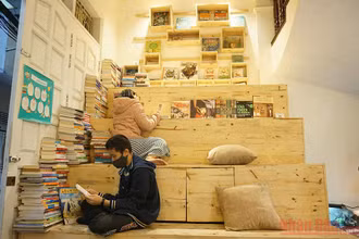 Không gian đọc sách của Mia Bookhouse.