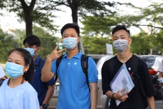 Các thí sinh thi ĐGNL đợt 1, năm 2021.