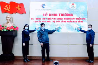Hệ thống truy nhập internet không dây miễn phí đã được triển khai tại 79 khu nhà trọ của công nhân, lao động trên địa bàn Hải Phòng. 