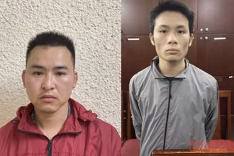 Đối tượng Trần Văn Hào (áo đỏ) và Phan Ngọc Trăm.