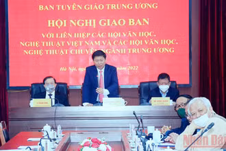 Đồng chí Trần Thanh Lâm phát biểu tại hội nghị.