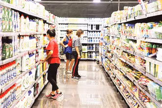 Giá lương thực trên thế giới năm 2021 tăng lên mức cao nhất trong một thập kỷ. Ảnh: REUTERS