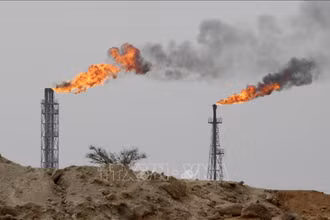 Một cơ sở khai thác dầu của Iran ở đảo Khark. (Ảnh: AFP/TTXVN)
