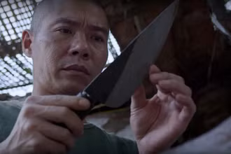 Nghệ sĩ Nhân dân Công Lý bị một đơn vị lợi dụng hình ảnh để phục vụ cho việc bán dao. (Nguồn: Báo Công an nhân dân)