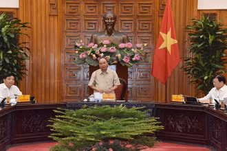 Thủ tướng Nguyễn Xuân Phúc chủ trì cuộc họp. (Ảnh: Trần Hải)