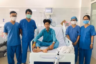 Bệnh nhân được cứu sống, xuất viện ngày 14-9.
