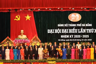 Ra mắt Ban Chấp hành Đảng bộ TP Đà Nẵng khóa 22, nhiệm kỳ 2020 - 2025. 