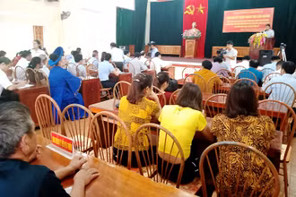 UBND huyện Đồng Hỷ công bố kết luận thanh tra đền Đá Thiên được sự quan tâm của các tầng lớp nhân dân.