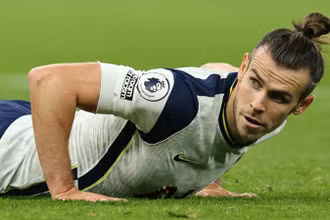Gareth Bale phải nhanh chóng đứng dậy sau sai lầm trước West Ham.