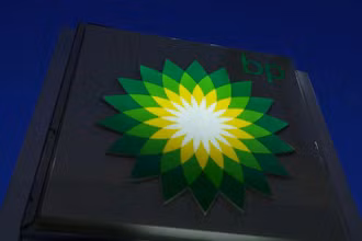 Logo của tập đoàn dầu mỏ BP Plc. (Ảnh: Reuters)