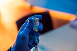 Vaccine ngừa Covid-19 của Moderna. (Nguồn: AFP)