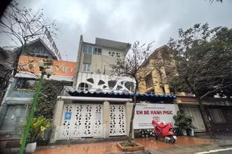 Sau 2 năm chịu áp lực lớn từ Covid-19, hệ thống trường mầm non ngoài công lập đã và đang đứng trước nguy cơ đổ vỡ. (ẢNH: SƠN BÁCH)