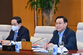 Chủ tịch Quốc hội Vương Đình Huệ phát biểu ý kiến tại phiên họp. (Ảnh Duy Linh)