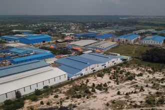 Nhiều nhà xưởng xây dựng trái phép trên diện tích 72 ha khu vực quy hoạch Cụm công nghiệp Phước Tân, tỉnh Đồng Nai.