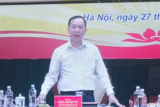 Phó Thống đốc Thường trực Ngân hàng Nhà nước Đào Minh Tú phát biểu chỉ đạo Hội nghị.