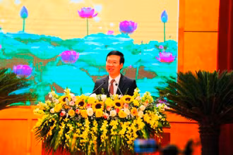 Đồng chí Võ Văn Thưởng, Ủy viên Bộ Chính trị, Bí thư T.Ư Đảng, Trưởng Ban Tuyên giáo T.Ư phát biểu kết luận tại hội nghị.