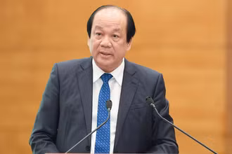 Bộ trưởng, Chủ nhiệm VPCP Mai Tiến Dũng chủ trì họp báo. Ảnh: VGP