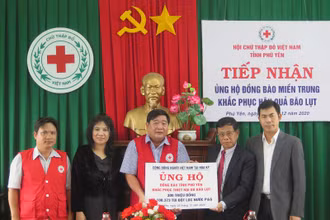 Cộng đồng người Việt Nam tại Hoa Kỳ hỗ trợ Phú Yên khắc phục hậu quả bão lũ
