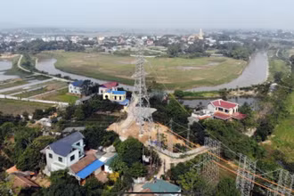 Hoàn thành nâng tải Đường dây 220 kV Hòa Bình - Hà Đông 1.