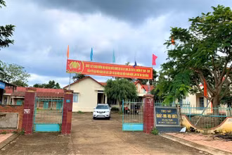 Trụ sở HĐND, UBND xã Ea Tam, nơi để xảy ra sự việc.