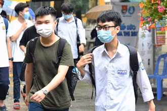 Thí sinh Kỳ thi tốt nghiệp trung học phổ thông 2021. Ảnh: THUỶ NGUYÊN