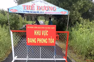 Một khu vực bị phong toả thuộc ấp Hiệp Hoà Tây, xã Ngọc Chánh, huyện Đầm Dơi, tỉnh Cà Mau. 