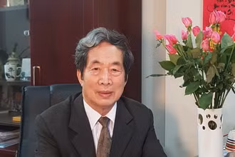 PGS,TS Nghiêm Đình Vỳ, nguyên Hiệu trưởng Trường đại học Sư phạm Hà Nội.