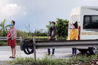 Các trường hợp từ vùng dịch về.