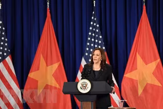 Phó Tổng thống Hoa Kỳ Kamala Harris họp báo nhân chuyến thăm Việt Nam