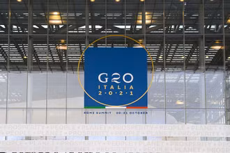 Biểu tượng Hội nghị thượng đỉnh G20 tổ chức tại Rome, Italia. (Ảnh: TTXVN/g20.org)