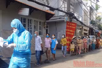 Phát hiện thêm bảy trường hợp nghi nhiễm SARS-CoV-2 tại quận Bình Thạnh, TP Hồ Chí Minh