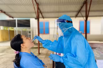 Tất cả cán bộ, nhân viên y tế ở Hà Tĩnh âm tính với SARS-CoV-2