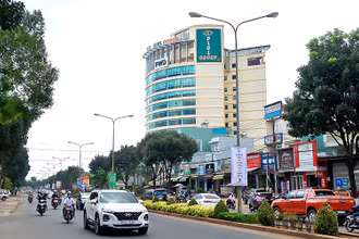 Thành phố Pleiku, nỡi giãn các biện pháp phòng chống dịch ở “vùng xanh” từ 0 giờ ngày 19/9.