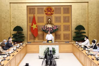 Thủ tướng Phạm Minh Chính phát biểu tại buổi làm việc với các doanh nghiệp châu Âu tại Việt Nam. (Ảnh: Dương Giang/TTXVN)