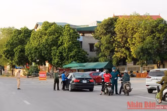 Chốt kiểm soát trên trục chính vào thành phố Thanh Hóa ở phía nam.