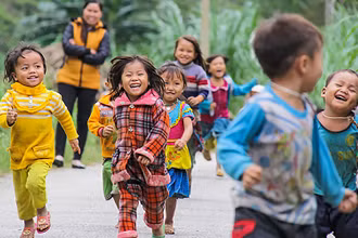 Trẻ em dân tộc thiểu số. (Ảnh minh họa)
