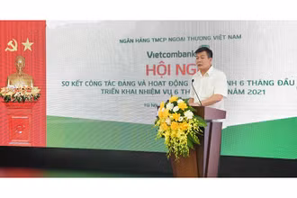 Đồng chí Nguyễn Đức Phong – Phó Bí thư Đảng ủy Khối Doanh nghiệp Trung ương phát biểu chỉ đạo tại hội nghị.