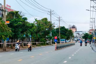 Sa Đéc là thành phố đầu tiên của Đồng Tháp thực hiện giãn cách xã hội theo Chỉ thị 16. (Ảnh: HỮU NGHĨA)