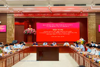 Hội nghị sáng 1/7.