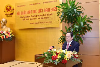 Đồng chí Trần Thanh Mẫn, Ủy viên Bộ Chính trị, Phó Chủ tịch Thường trực Quốc hội phát biểu chỉ đạo Hội thảo. (Ảnh: quochoi.vn)