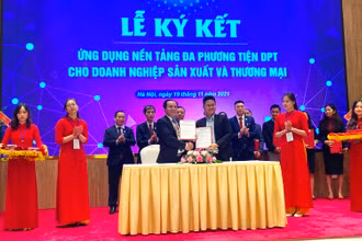 Ra mắt nền tảng ứng dụng DPT giúp doanh nghiệp từng bước chuyển đổi số.