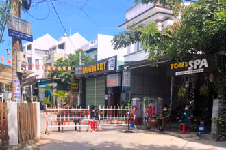 TP Hội An duy trì các chốt kiểm soát để phòng, chống dịch Covid-19.