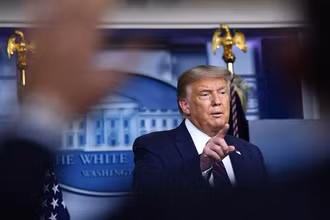 Tổng thống Mỹ Donald Trump tại cuộc họp báo ngày 4-8. (Ảnh: Getty Images)