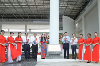 Khánh thành Trường THPT chuyên Vĩnh Phúc.