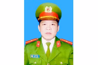Chân dung Thiếu tá Vi Văn Luân.