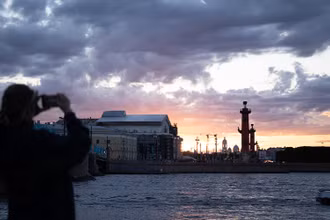 Đêm trắng ở Saint Petersburg