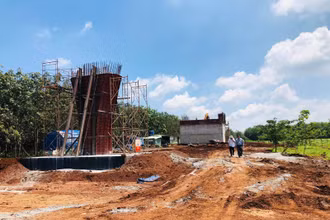 Thiếu đất đắp để thi công đang ảnh hưởng đến tiến độ Dự án đường cao tốc Phan Thiết-Dầu Giây, đoạn qua địa bàn Đồng Nai.