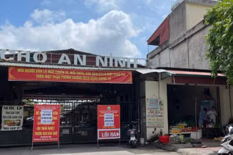 Chợ An Ninh trong thời gian tạm dừng hoạt động để phòng, chống dịch.
