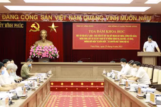Toàn cảnh tọa đàm.