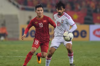 Ở trận lượt đi, Quang Hải cùng các đồng đội giành chiến thắng 1-0 trước UAE trên sân Mỹ Đình hồi năm 2019. (Ảnh: TRẦN HẢI)